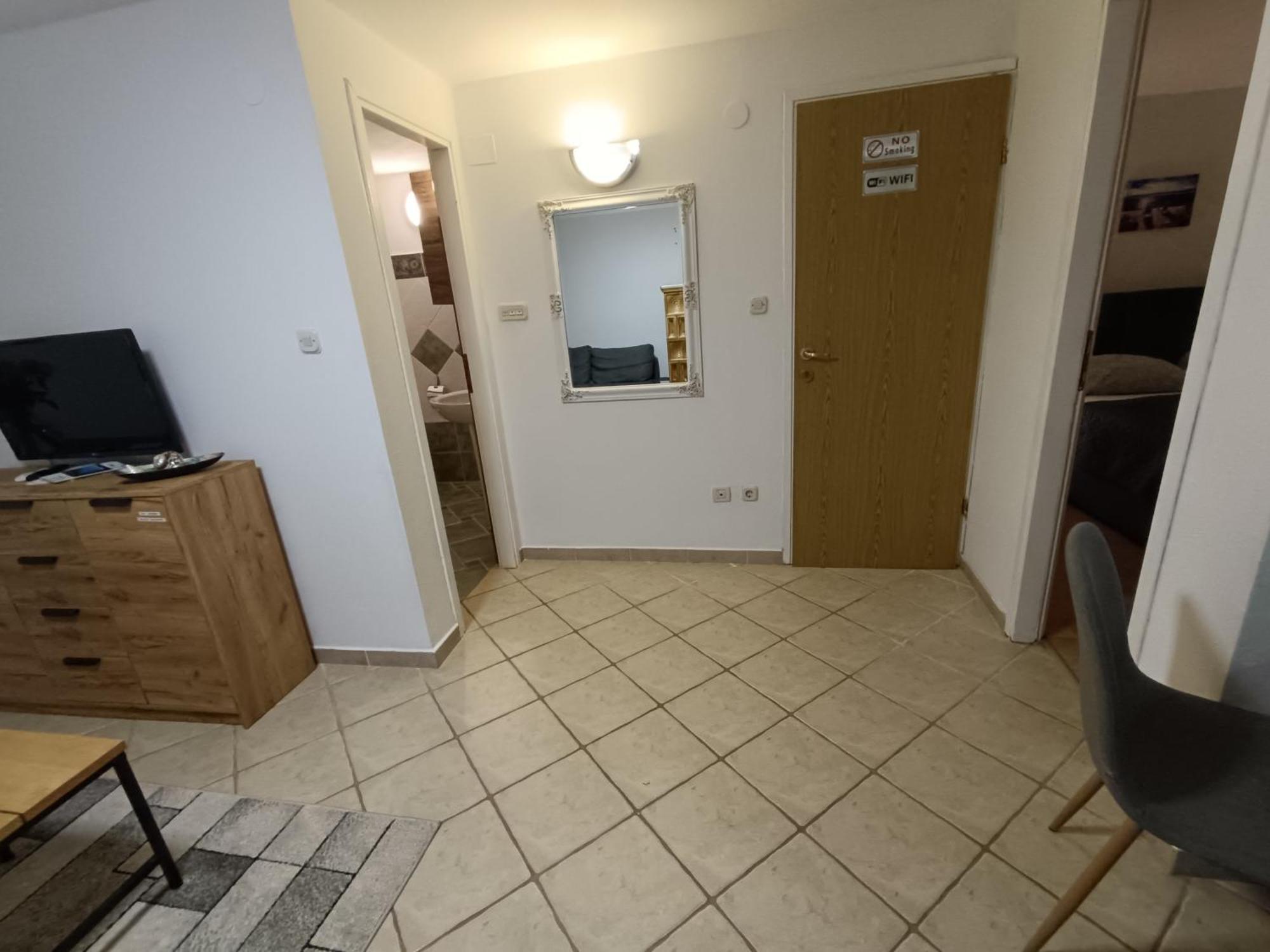 ורסאר Adria Pearl Appartments מראה חיצוני תמונה
